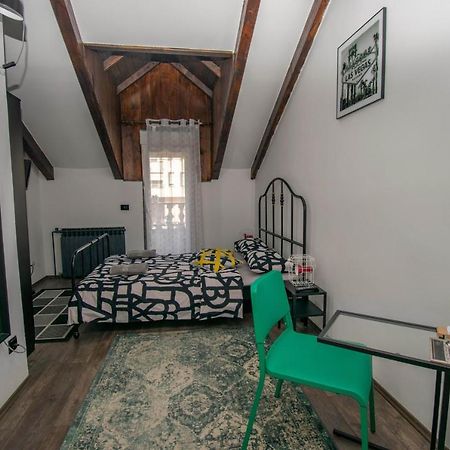 Апартаменти Studio Apartman Dalia Загреб Екстер'єр фото