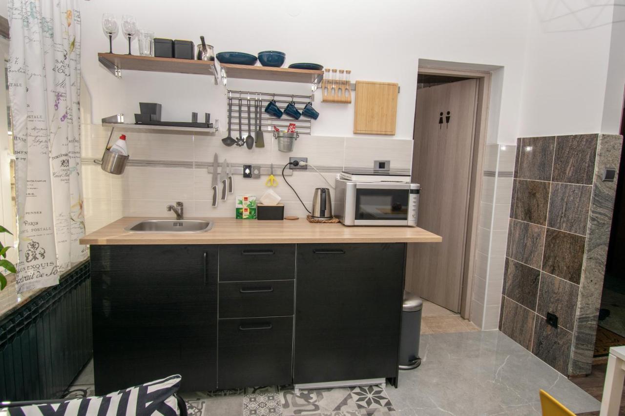 Апартаменти Studio Apartman Dalia Загреб Екстер'єр фото